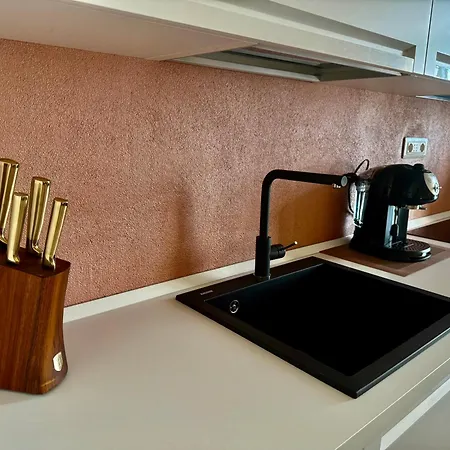 Starago Vienna - Confort E Stile Nel Cuore Di