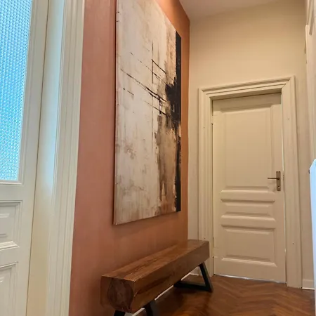 아파트 Starago Vienna - Confort E Stile Nel Cuore Di