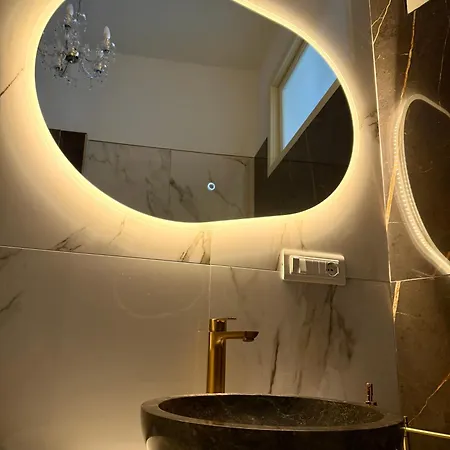 Starago Vienna - Confort E Stile Nel Cuore Di Appartement *